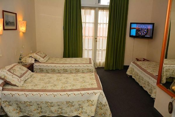 Hotel Colonial (Salta)